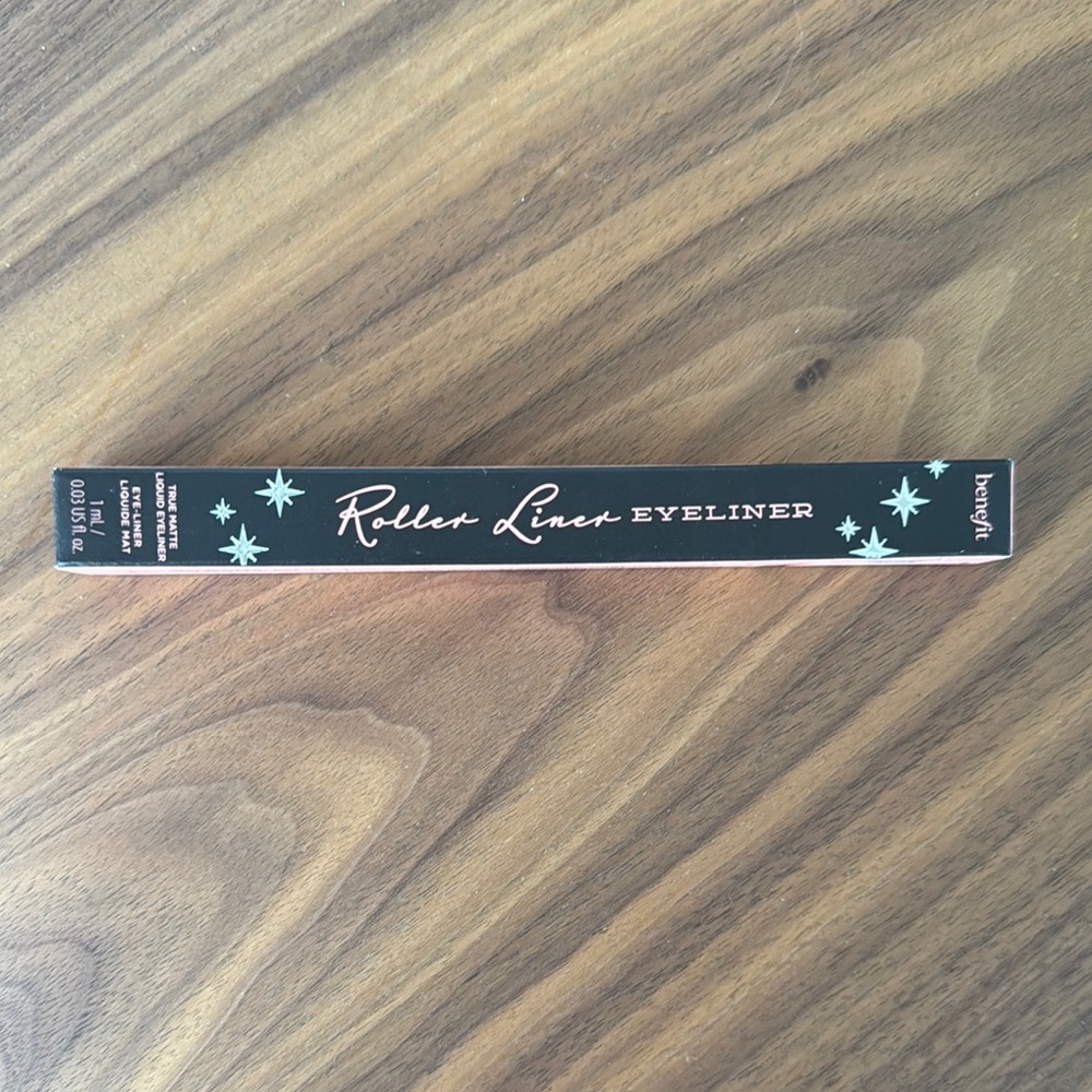 Benefit Eye-Liner liquide mat - black - Picture 4 of 6